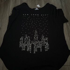 Old navy t shirt NWT